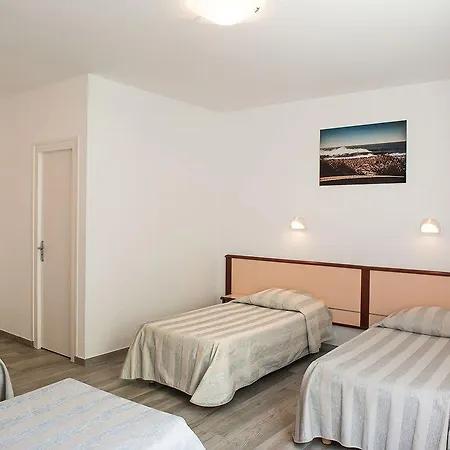 Domaine Du Pignada פארק נופש