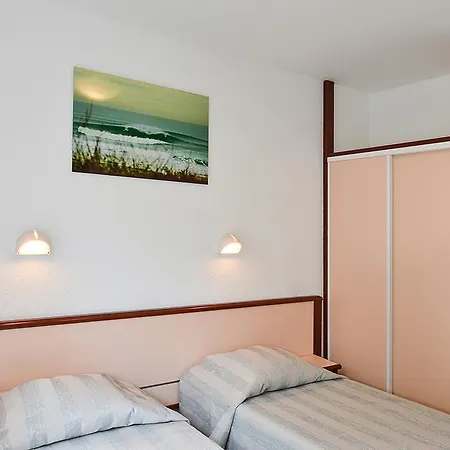 פארק נופש Domaine Du Pignada *