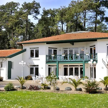 פארק נופש Domaine Du Pignada אנגלה