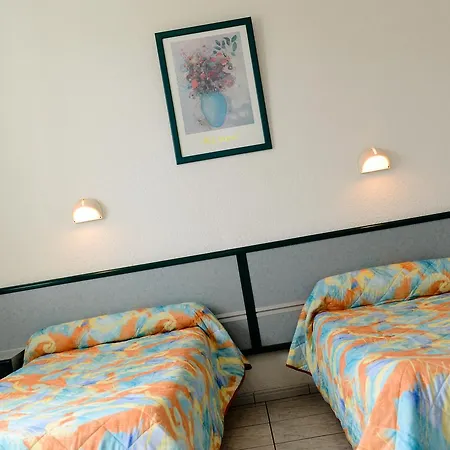 פארק נופש Domaine Du Pignada אנגלה